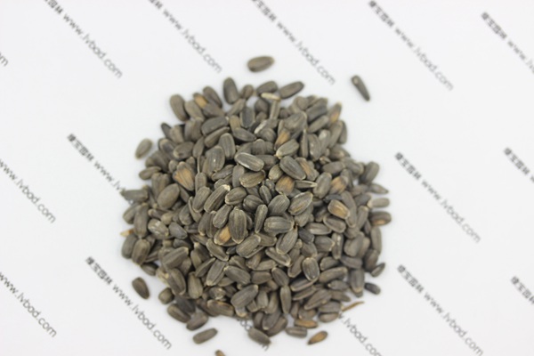 <a href='http://www.zishuwang.com.cn/caohuazhongzi/1057.html' target='_blank'>觀賞向日葵種子</a>